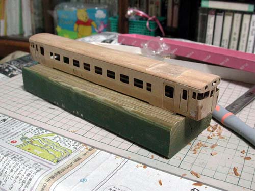 鉄道模型趣味のページ いさみやペーパーキット キハ４０製作