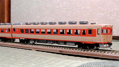 鉄道模型趣味のページ 小高模型ペーパーキット キハ５８の製作